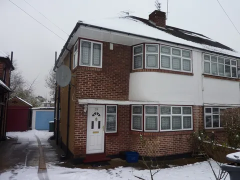 39_MARLBOROUGH_FRONT.jpg