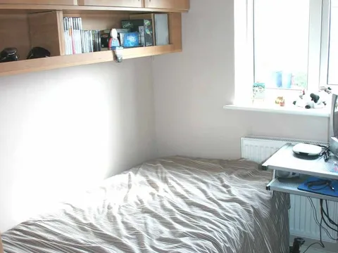 bed3.jpg