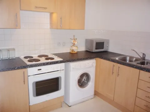 Cedar_House_8_-_Kitchen.jpg