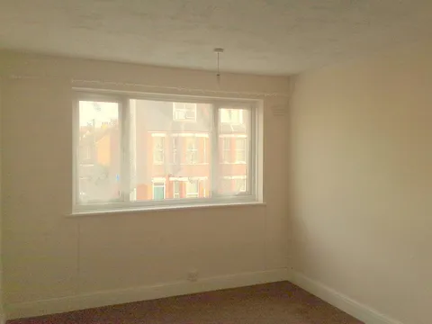 Bedroom-1.jpg