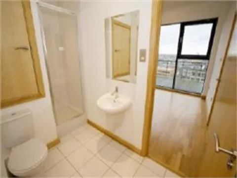 dp53242675.jpg