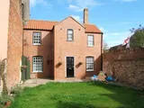 Hildreds House, Chapel Street, Alford, Lincs., LN13 9DP.