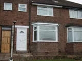 3 Double bedrooms, refurbished, newly fitted kitchen, new glazing, new central heating,