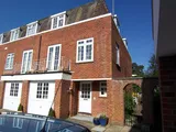 3 bedroom Semi Detached Town House in West Cliff