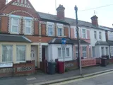 Pitcroft Avenue, Reading