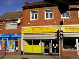 CHILDRENS' INDOOR ADVENTURE PLAY CENTRES WITH PARTY ROOM & CAFE