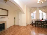 Kensington Court, W8