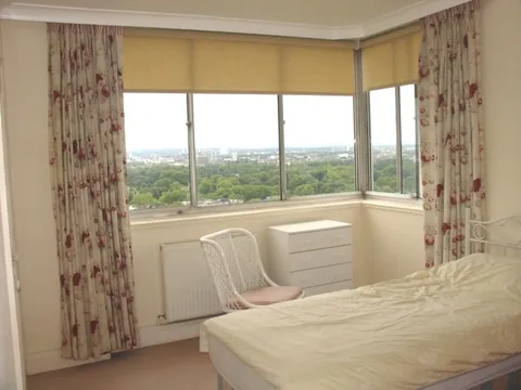 Bedroom1.jpg