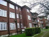 Carmel Court, Kings Drive