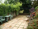 Cranbrook Park, Wood Green, London, N22 5NA