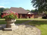 2 bedroom End Terrace Bungalow in Ascot