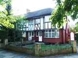 Tudor Gardens, Acton