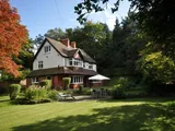 Longdown Close, Lower Bourne, Farnham, Surrey