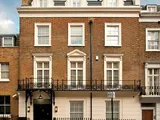 Knightsbridge, London, SW7