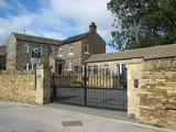Ivy House Heatherville Close, Eldwick, Bingley BD16