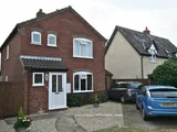 Bell Gardens, Haddenham