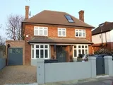 Creswick Road, Acton