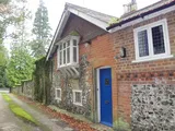 Remenham Hill, Henley-On-Thames, RG9