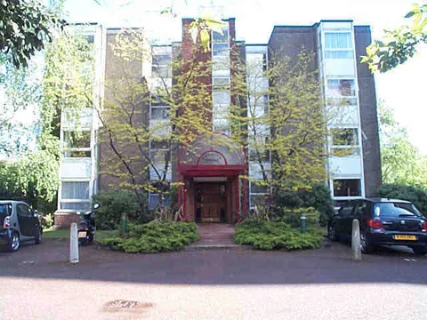 Harrier_House_Ext.jpg