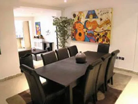 Dining.jpg