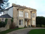 Leaze House, Vallis Road