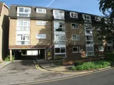 A modern double bedroom purpose built apartment within a very short walk of Surbiton Town Centre and Mainline Train Stat