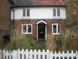 Giggs Hill Road, Thames Ditton