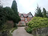 Tudor Crest, Tudor Hill