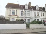 1 Bed Flat in Town Centre Location