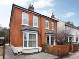 2 bedroom Semi Detached Cottage in Sunningdale