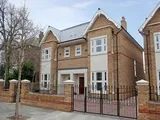Rosemont Road, London