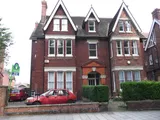 De Parys Avenue, Bedford MK40