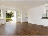 Rosslyn Hill Hampstead