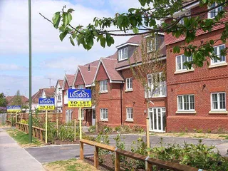 Main (Main) HF4395_339043_IMG_00.jpg