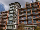 Holland Gardens - Kew Bridge