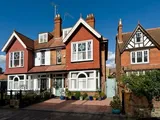 Bridge Road, Weybridge, Surrey