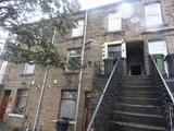 Yews Hill Road, Lockwood