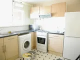 Searles Close