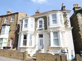 Crescent Road
