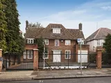 Brondesbury Park, Brondesbury Park