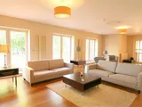 Ashley Lane, Hendon, London, NW4