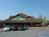 CLANFIELD - SPACIOUS APARTMENT