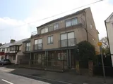 128-130 Glendale Gardens