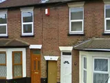 Russell Street, Luton, LU1