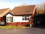 Henwood Road, Compton