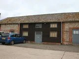 OLD ALRESFORD Spacious self-contained offices in attractive rural setting