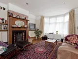 Ewart Grove, London, N22