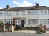 Kenilworth Gardens, Staines, TW18