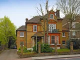 Upper Richmond Road, Putney