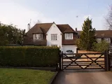 Earnhardt Lodge, Love Lane, Kings Langley, Hertfordshire